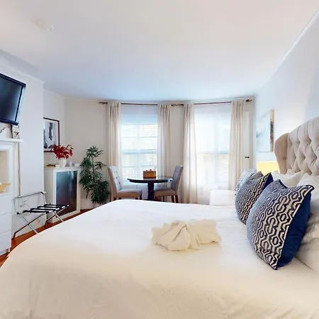 Large Private Room 10Min Walk To Fenway,Bc,Bu,T Brookline Exterior photo