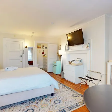 Large Private Room 10Min Walk To Fenway,Bc,Bu,T Brookline Exterior photo