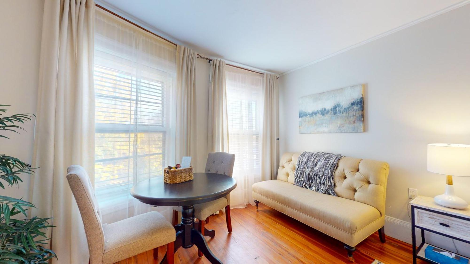 Large Private 10min Walk To Fenway,bc,bu,t Brookline