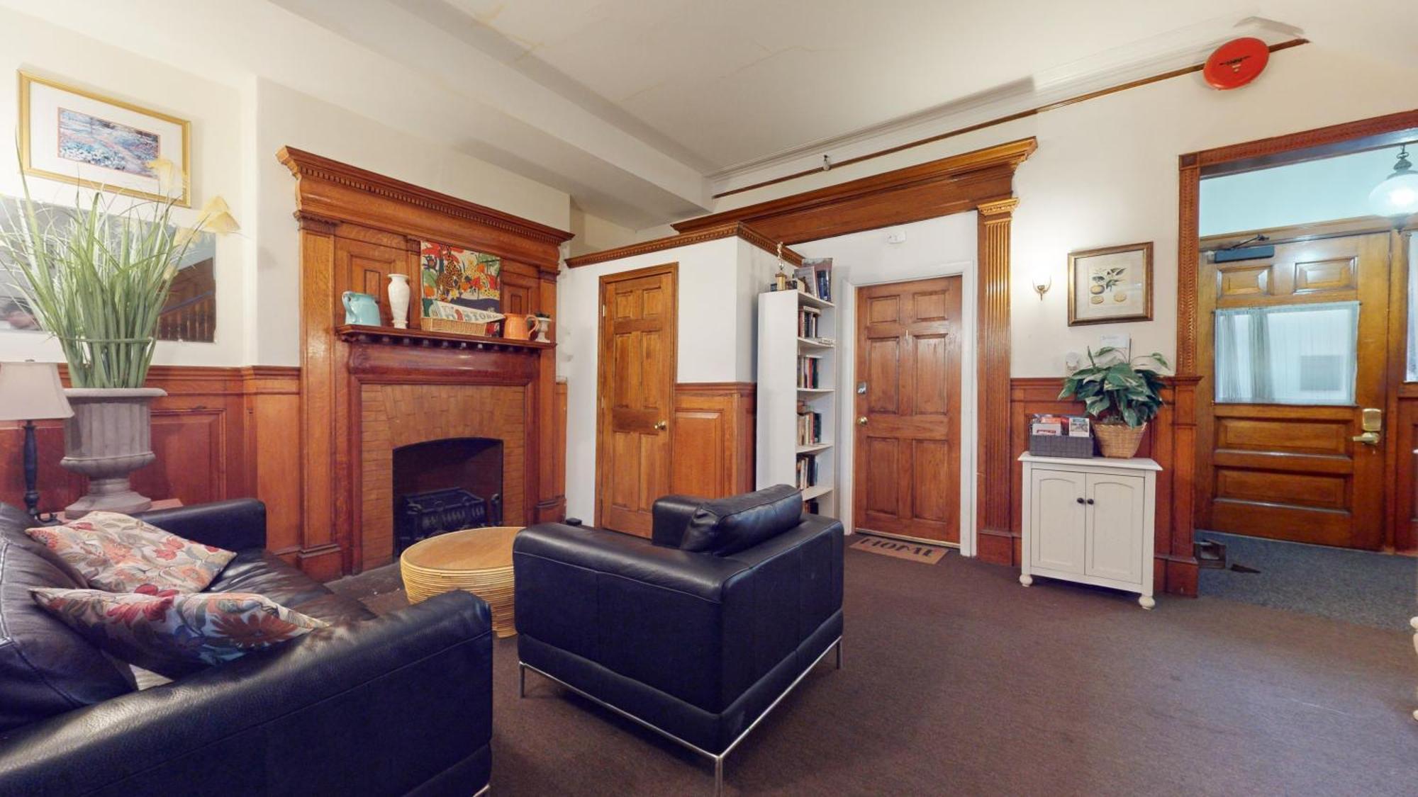 Apartment Large Private 10min Walk To Fenway,bc,bu,t